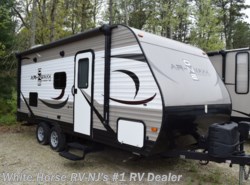 Used 2017 Starcraft AR-ONE MAXX 20BHLE available in Egg Harbor City, New Jersey