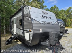 Used 2021 Jayco Jay Flight 24RBS available in Egg Harbor City, New Jersey