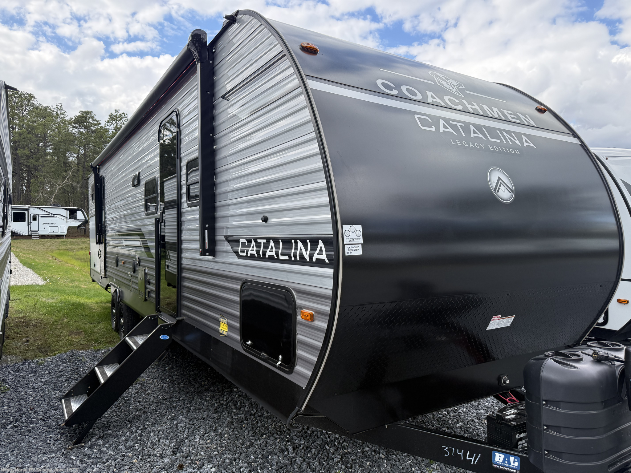 New 2026 Coachmen Catalina Legacy Edition 323BHDSCK available in Egg Harbor City, New Jersey