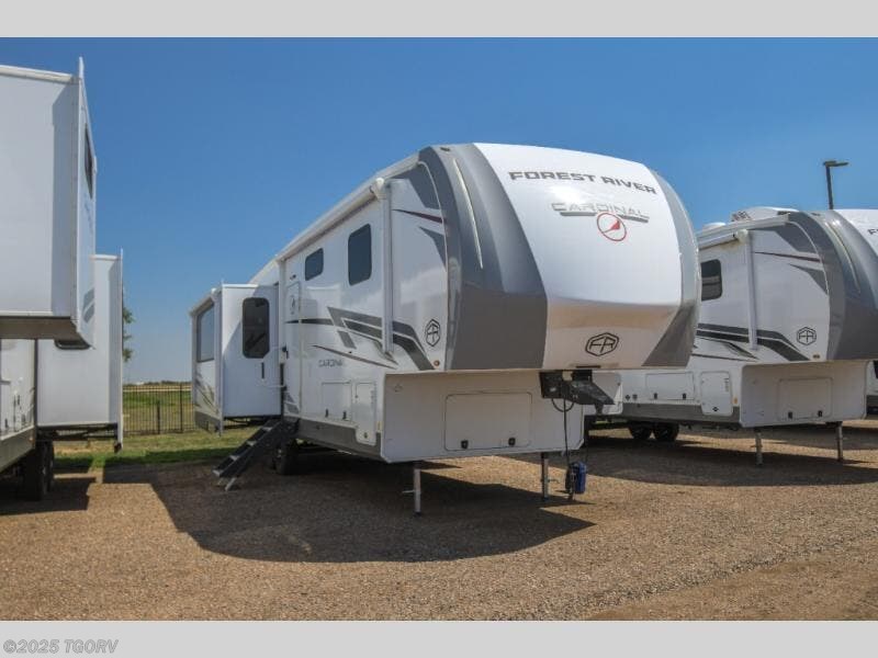 New 2025 Forest River Cardinal 33CHEF available in Greeley, Colorado