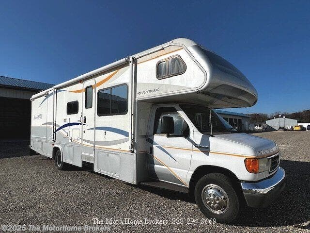 Used 2007 Fleetwood Jamboree 31M available in Salisbury, Maryland