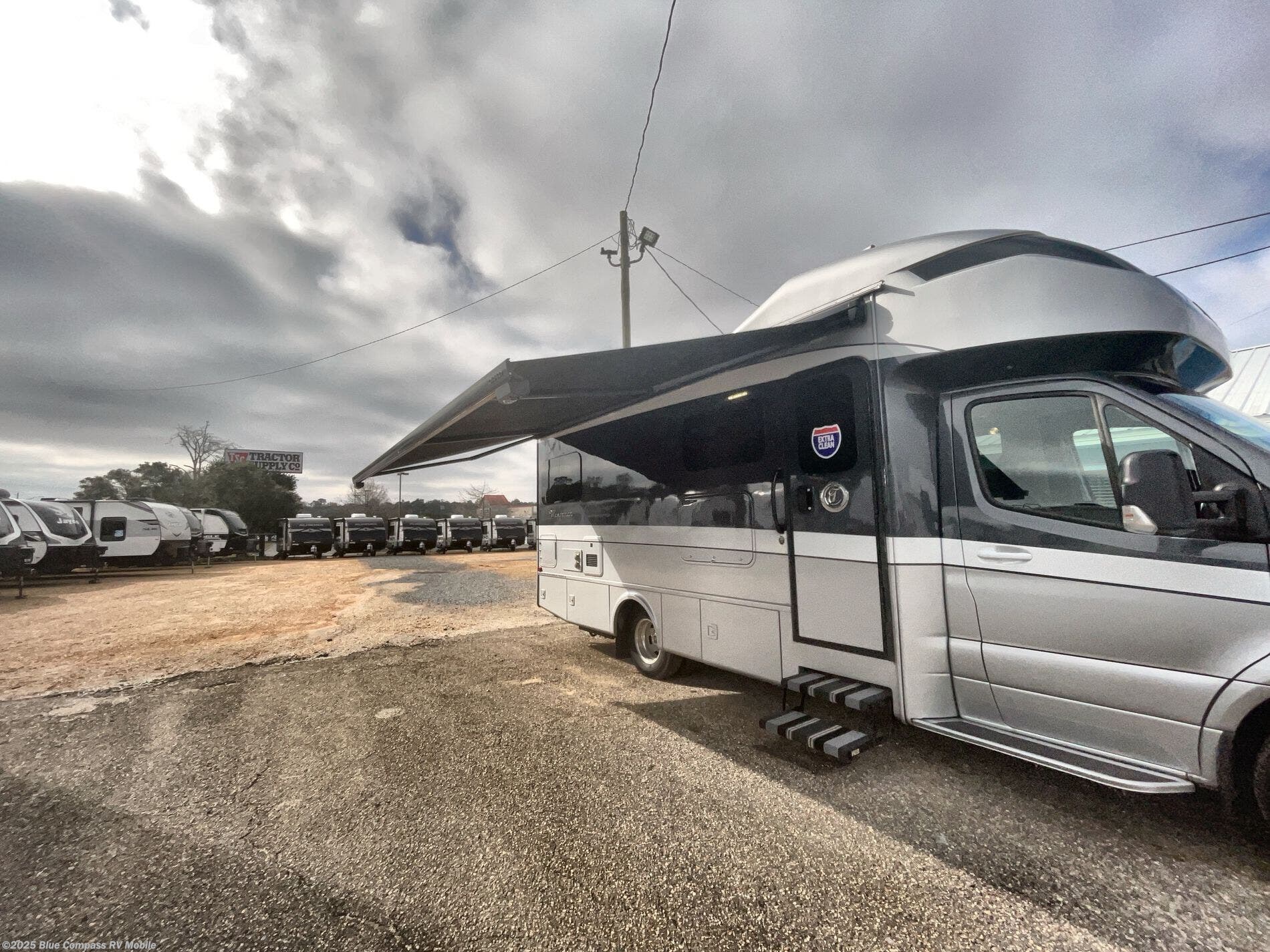 Used 2020 Tiffin Wayfarer 24 TW available in Theodore, Alabama