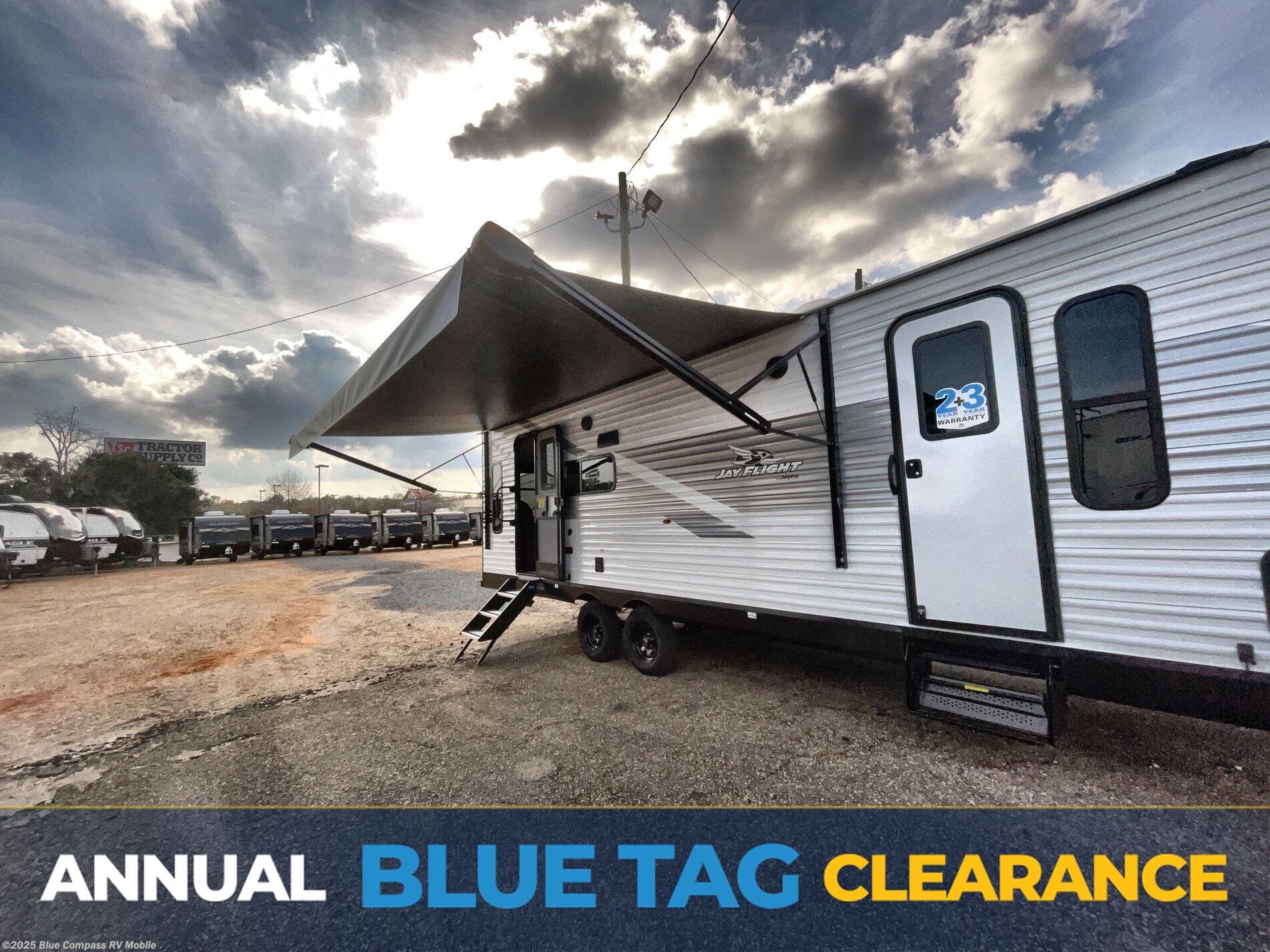 New 2026 Jayco Jay Flight SLX 262RLS available in Theodore, Alabama