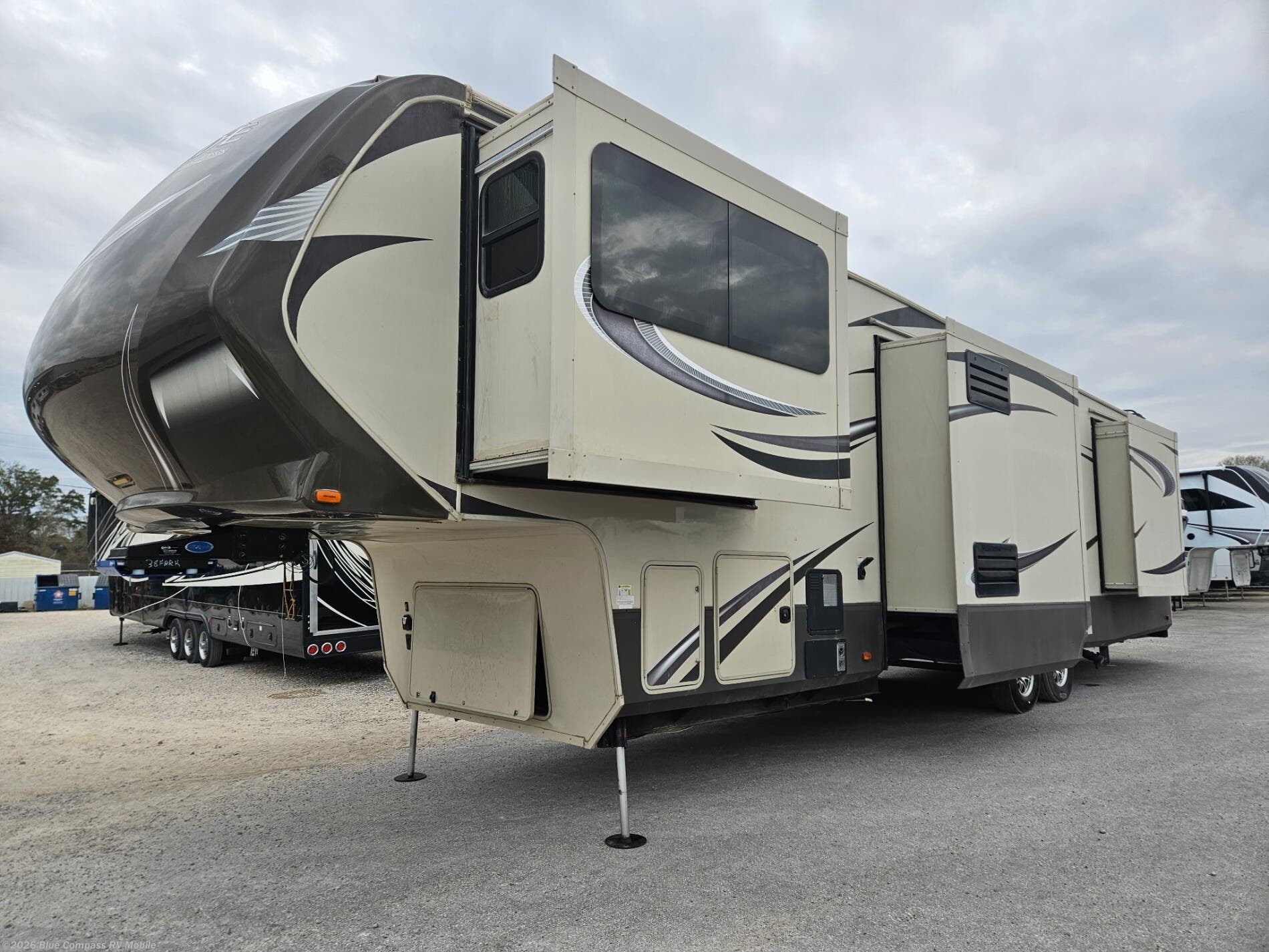 Used 2016 Grand Design Solitude 379FL available in Theodore, Alabama