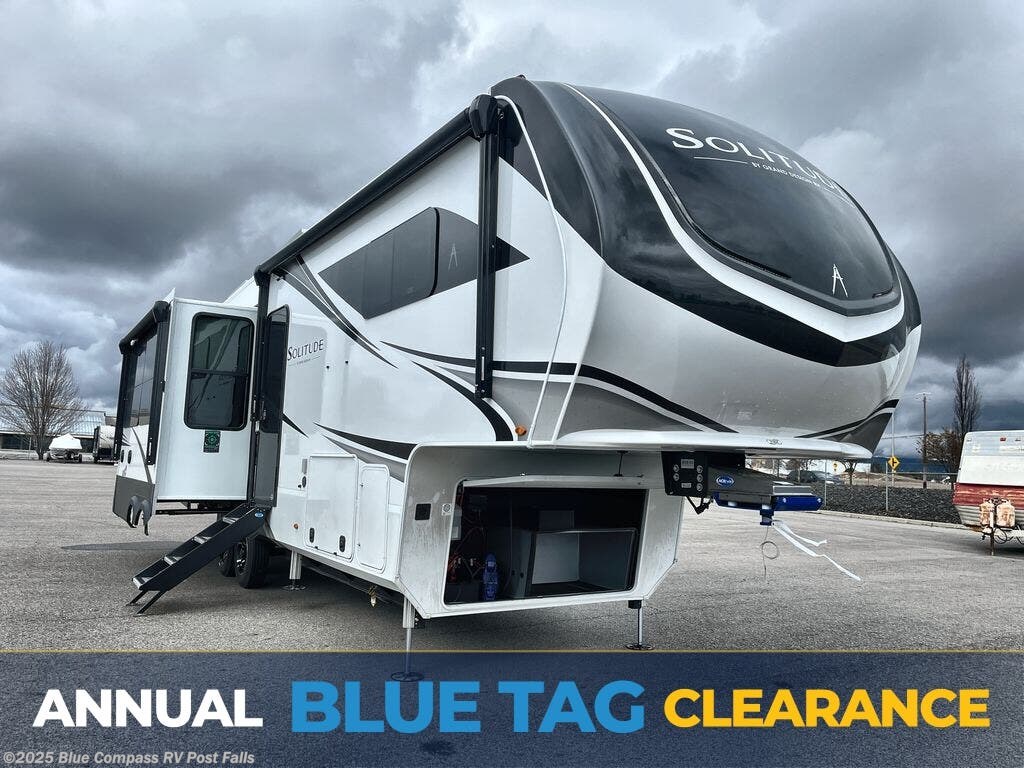 New 2025 Grand Design Solitude 310GK available in Post Falls, Idaho