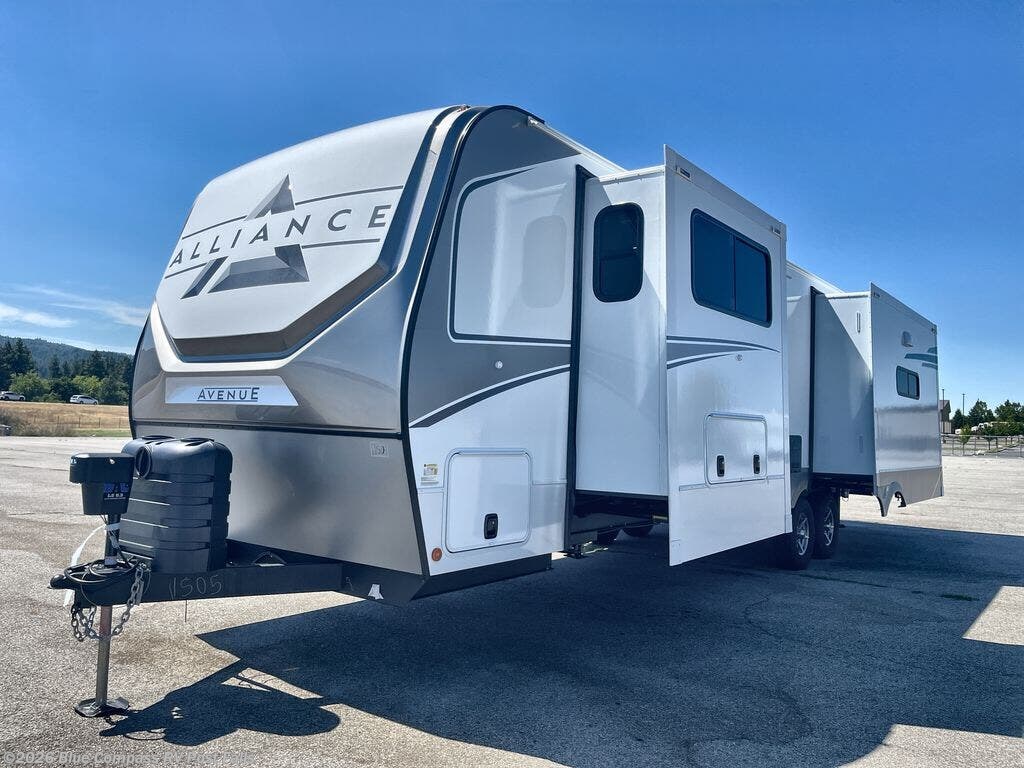 New 2025 Alliance RV Avenue 332RL available in Post Falls, Idaho