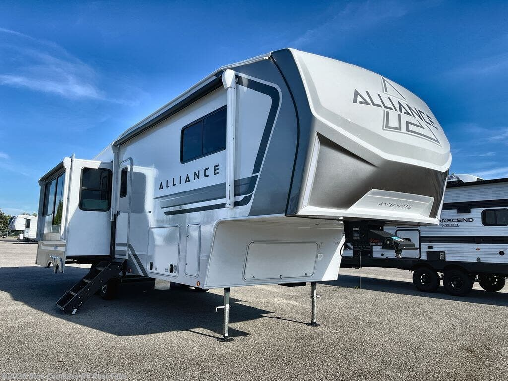 New 2027 Alliance RV Avenue 32RLS available in Post Falls, Idaho