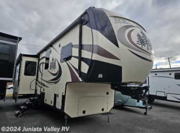 Used 2018 CrossRoads Redwood 3401RL available in Mifflintown, Pennsylvania