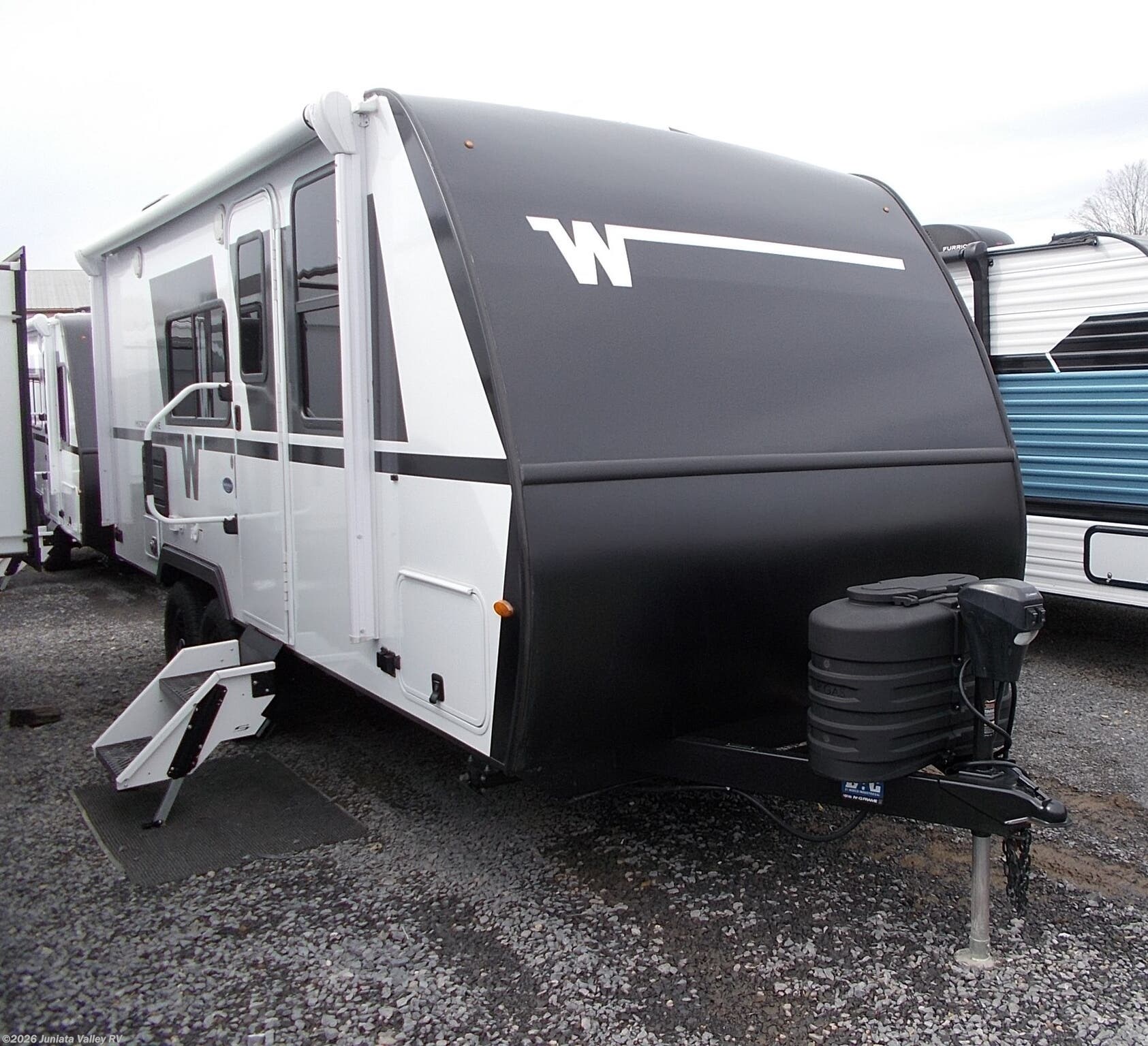New 2026 Winnebago Micro Minnie 2108FBS available in Mifflintown, Pennsylvania