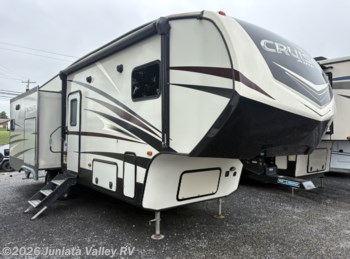Used 2018 CrossRoads Cruiser Aire CR-28RD available in Mifflintown, Pennsylvania