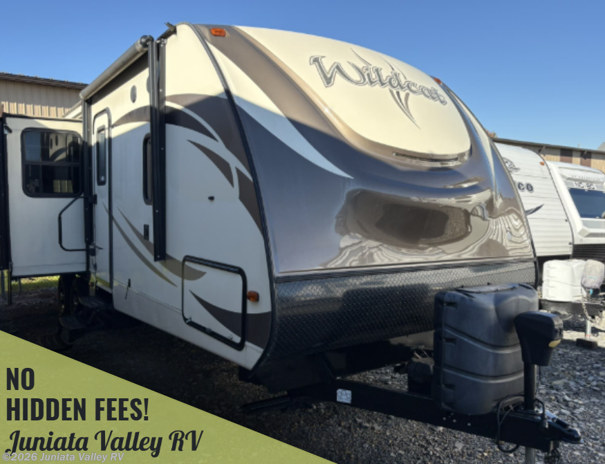 Used 2017  Forest River Wildcat 312RLI by Forest River from Juniata Valley RV in Mifflintown, PA