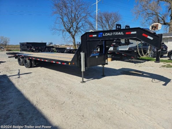 2024 Load Trail GL 102" x 32' Tandem Low-Pro Gooseneck w/Hyd. Dove Tr available in De Pere, WI