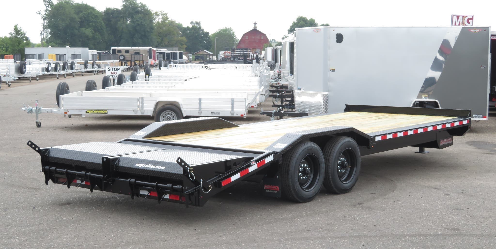 Flatbed/Flat Deck (Heavy Duty) 2019 Midsota STWB22 Wide Body Skid