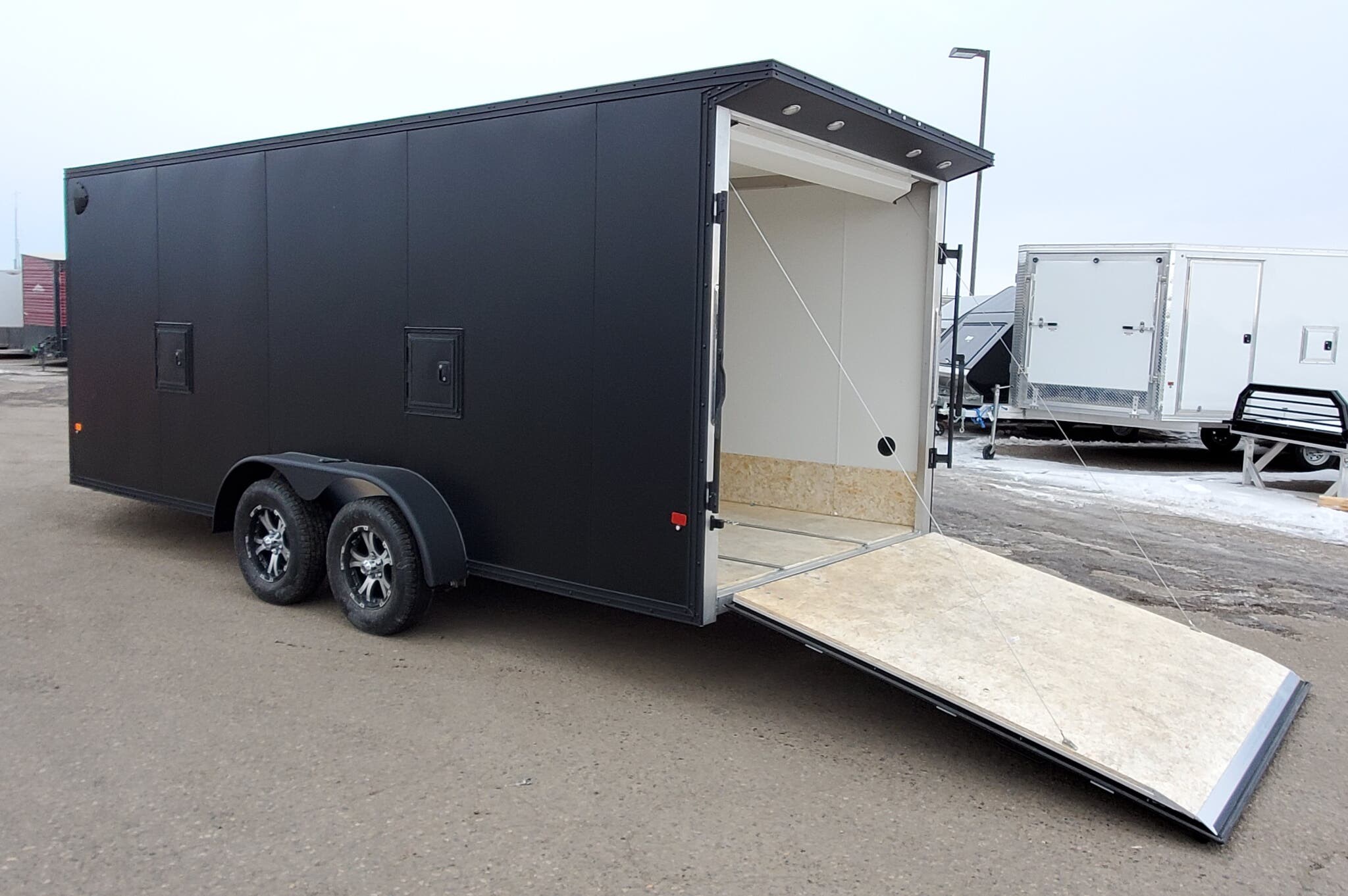 Snowmobile 2020 EZ Hauler 7x18TA Enclosed Aluminum Snow Trailer