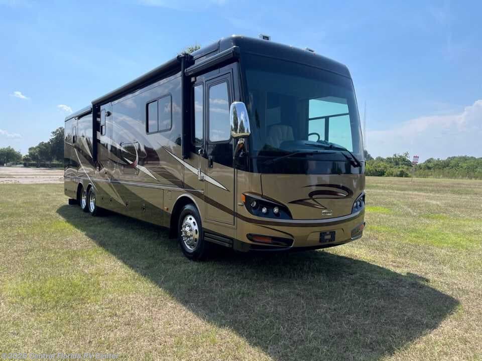Used 2013  Newmar Ventana 4018 by Newmar from Central Florida RV Center in Apopka, FL