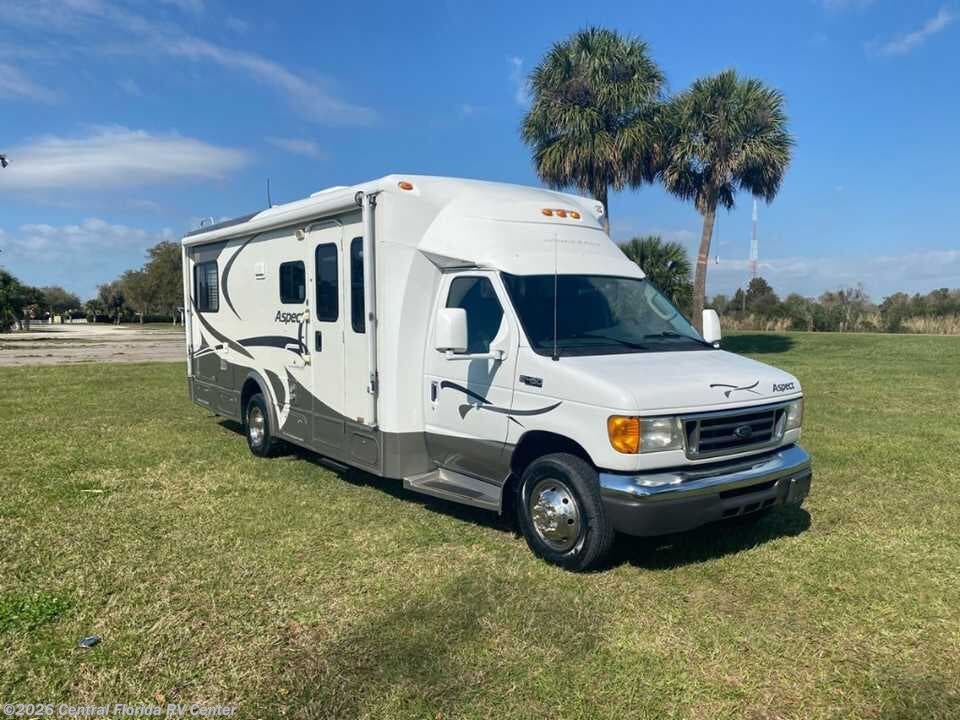 Used 2006  Winnebago Aspect 26A by Winnebago from Central Florida RV Center in Apopka, FL