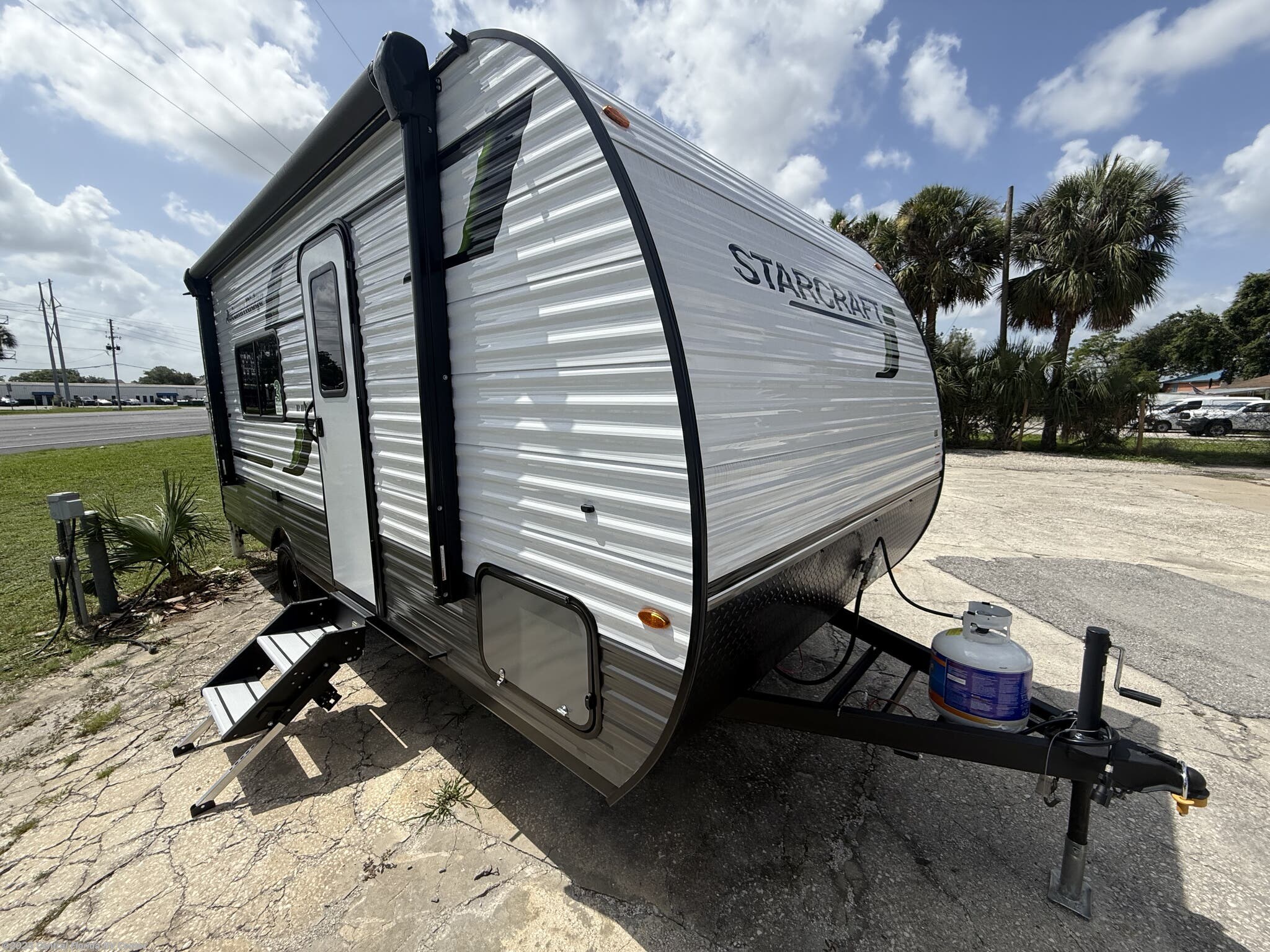 New 2025 Starcraft Autumn Ridge 182RB available in Apopka, Florida