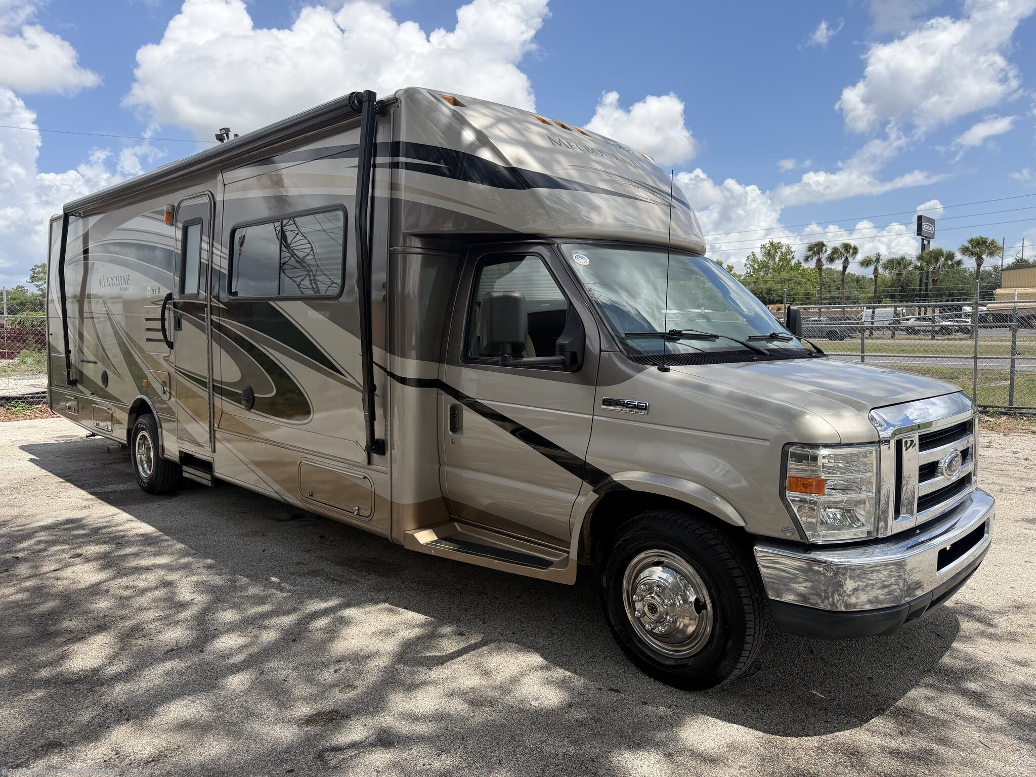 Used 2010 Jayco Melbourne 29D available in Apopka, Florida