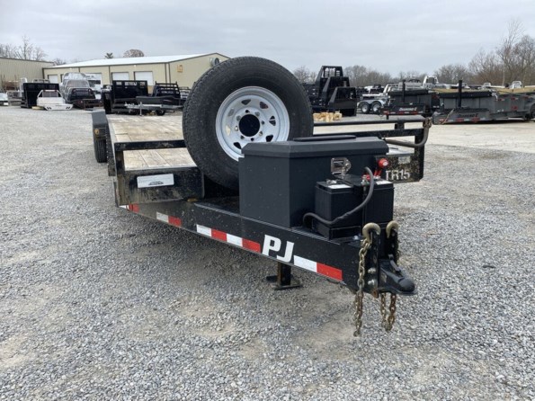 2019 PJ Trailers C8342 available in Mount Vernon, IL