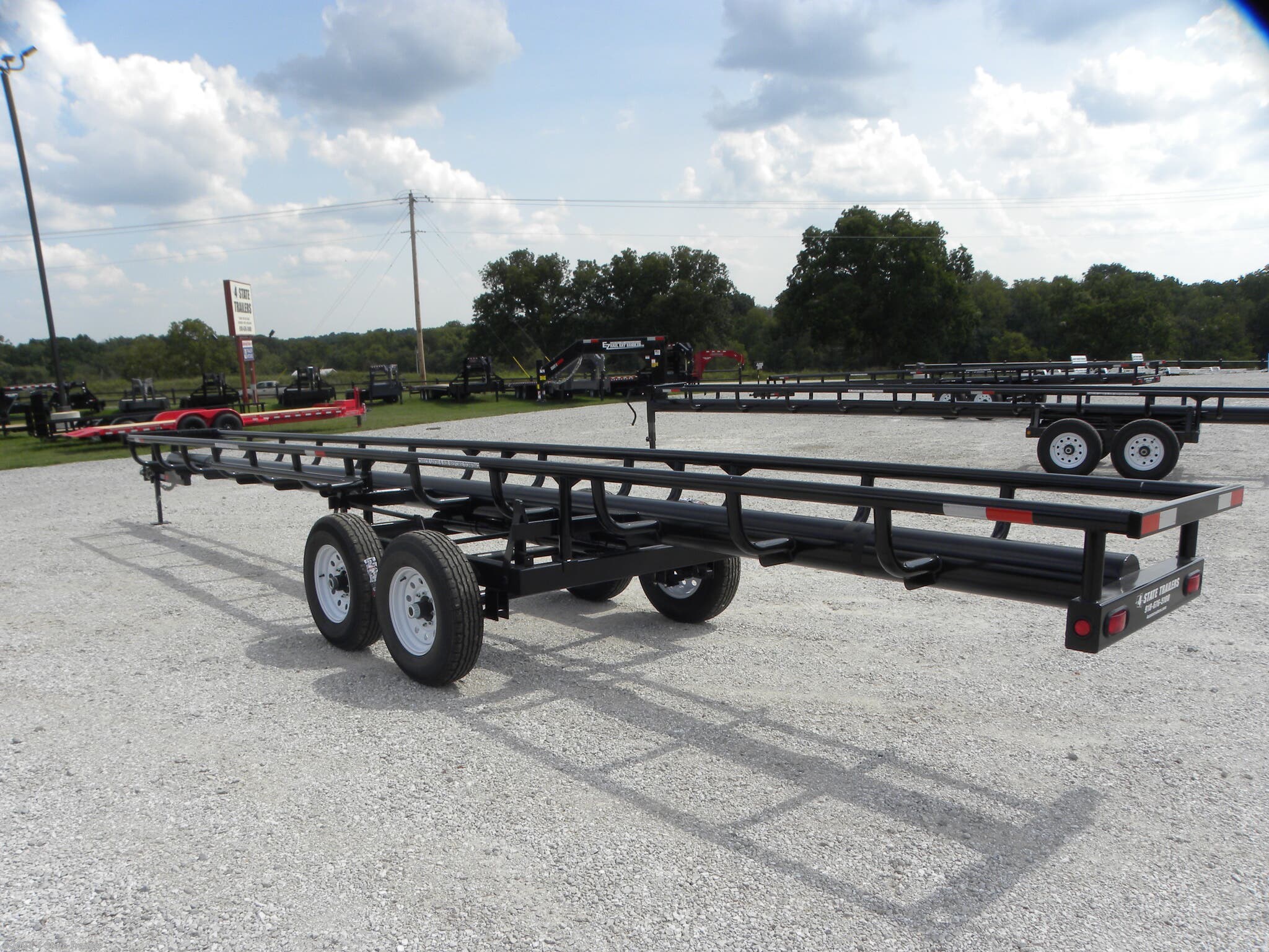 Hay - 2020 EZ-Haul 32' Bumper Pull Hay Handler | TrailersUSA