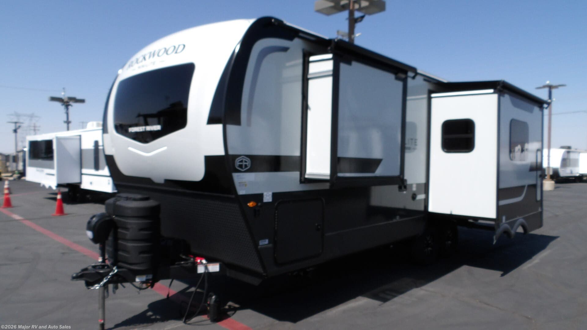 New 2026 Forest River Rockwood 2515S, 2 SLIDES, 400 WATT SOLAR, REAR KITCHEN, INV available in Hesperia, California