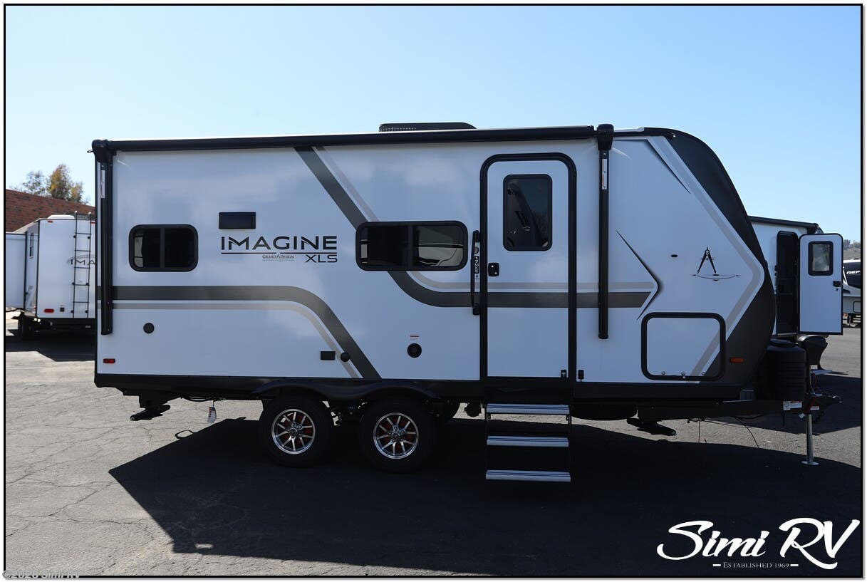 New 2025 Grand Design Imagine XLS 17MKE available in Simi Valley, California