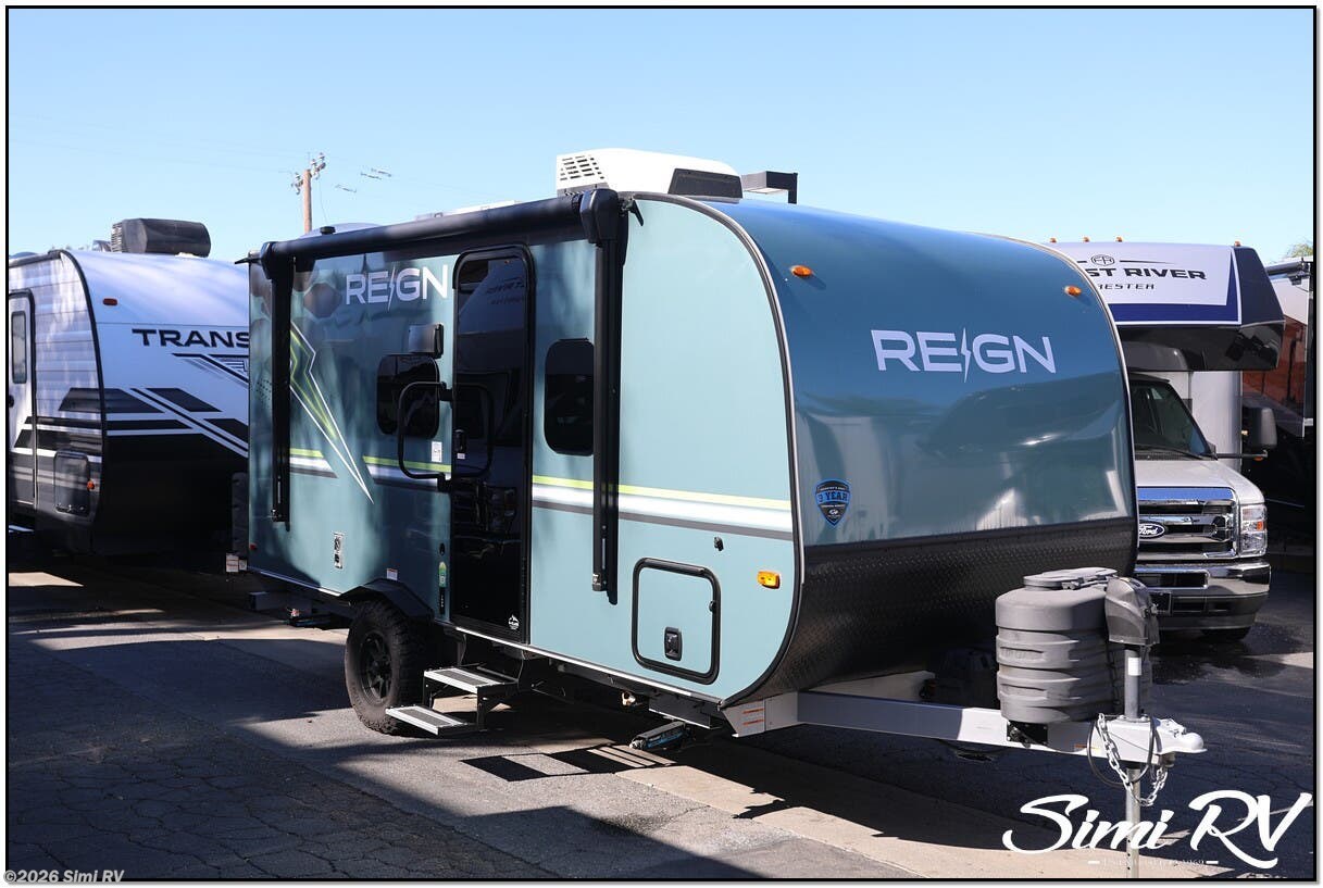 Used 2025 Keystone Reign 15RB available in Simi Valley, California