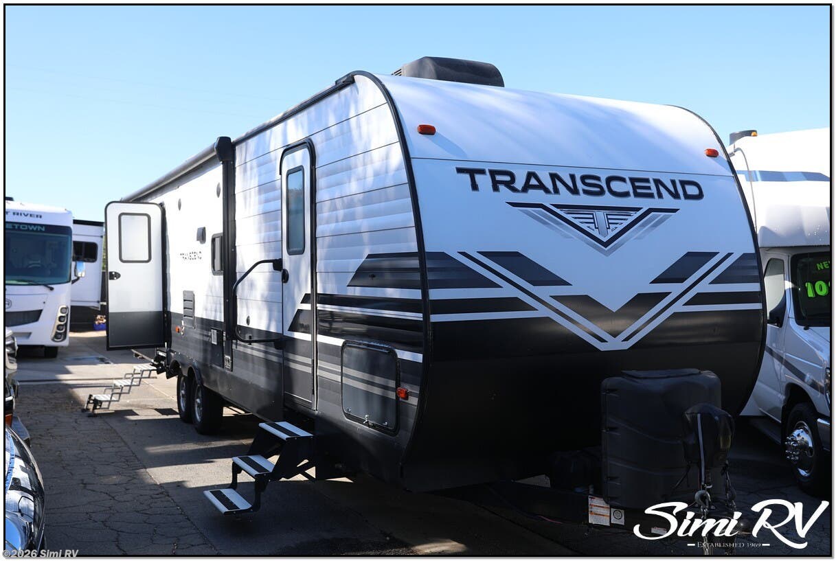 Used 2021 Grand Design Transcend 32BHS available in Simi Valley, California