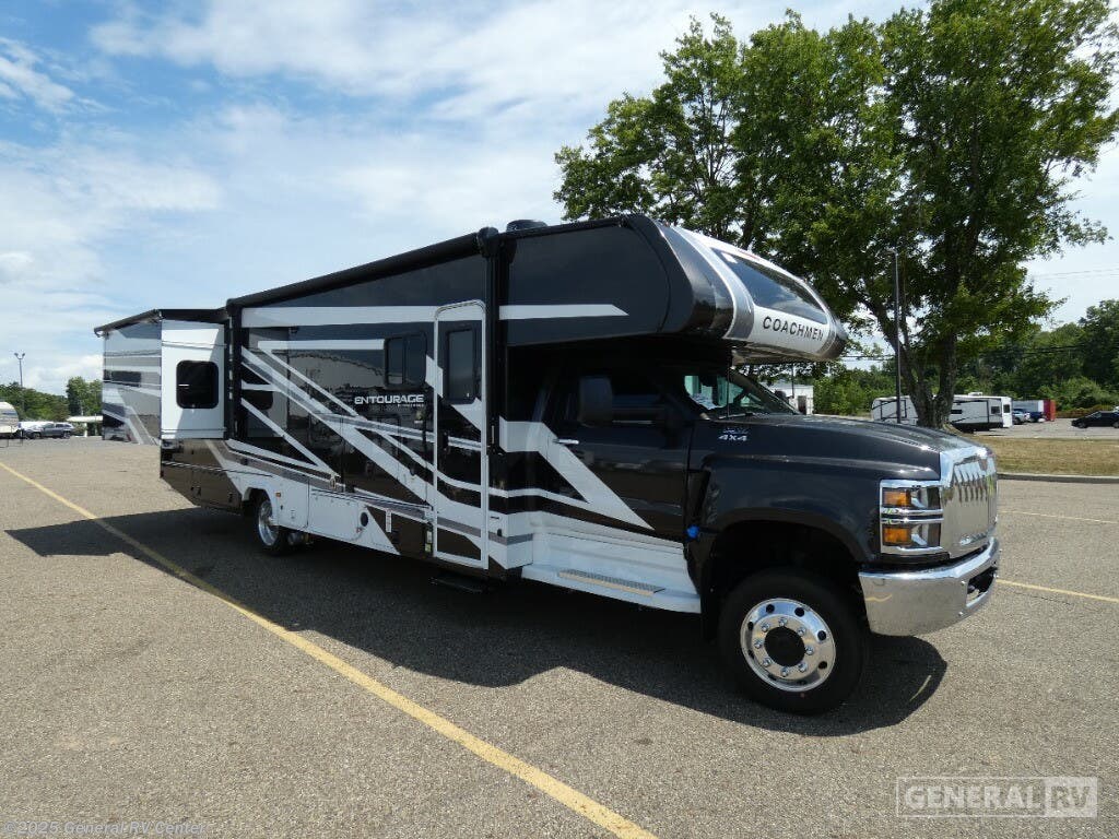 New 2025 Coachmen Entourage 340BH available in North Canton, Ohio