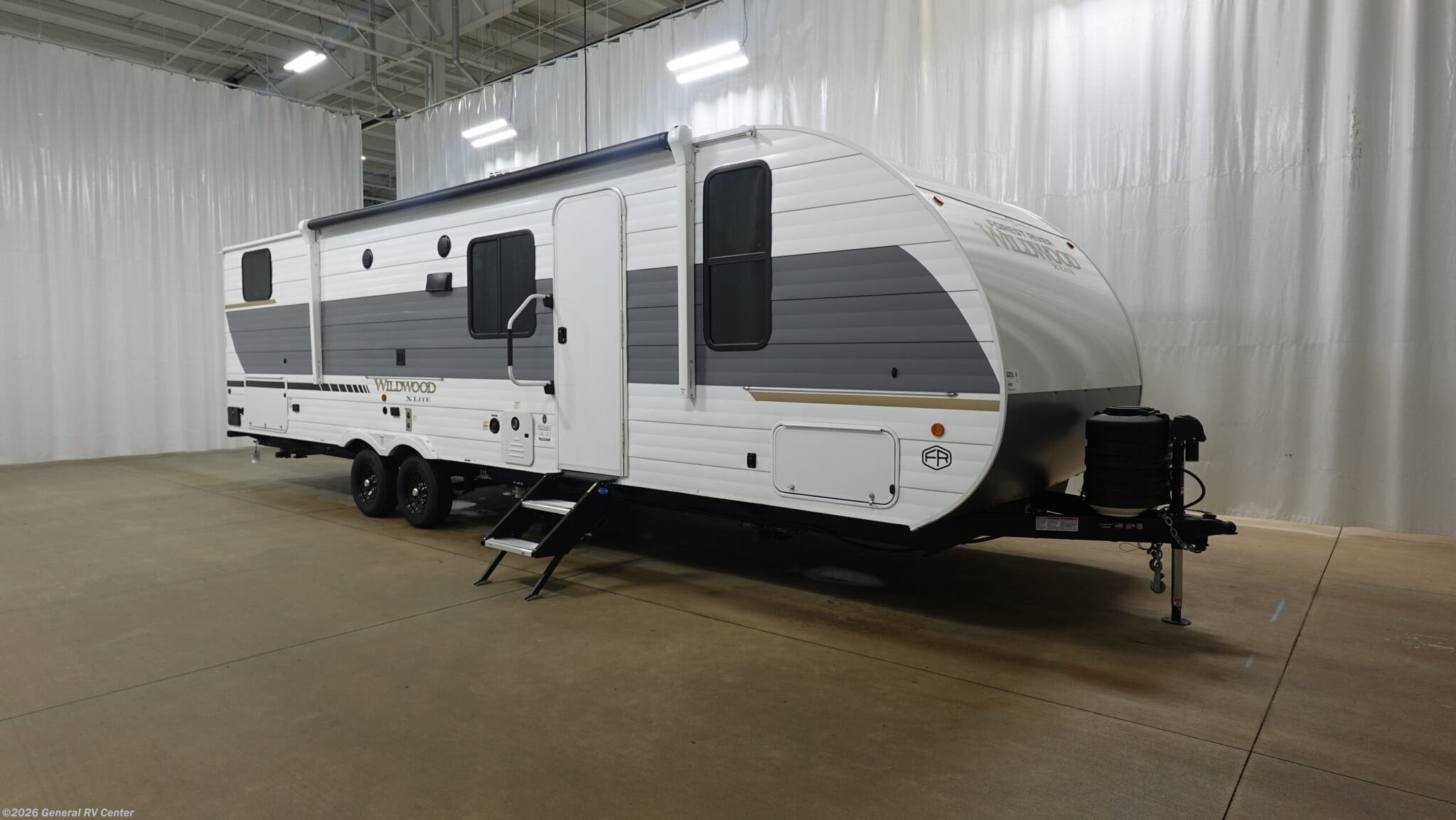 New 2026 Forest River Wildwood 273QBXL available in North Canton, Ohio