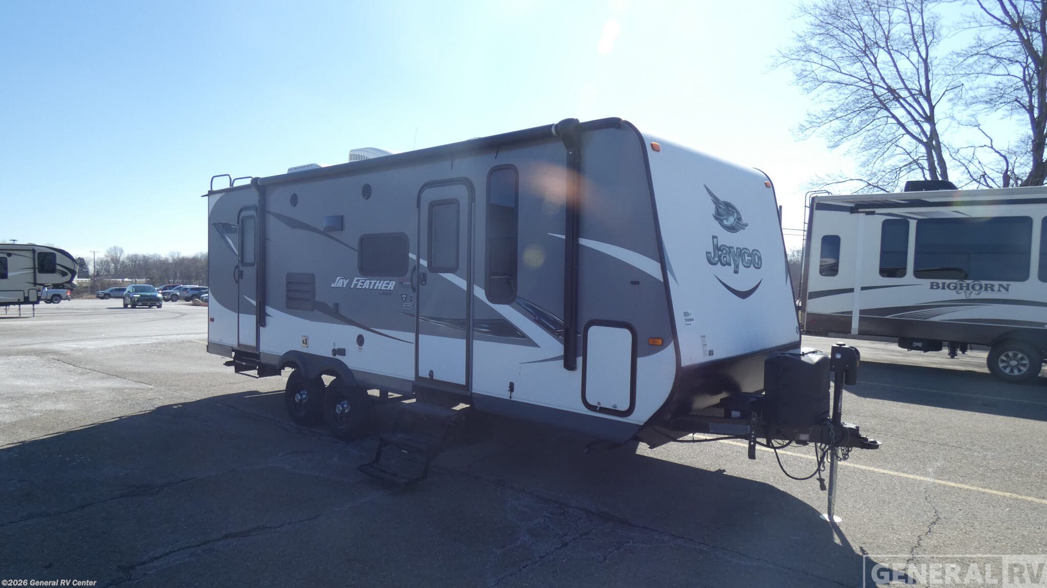 Used 2016 Jayco Jay Feather 23BHM available in North Canton, Ohio