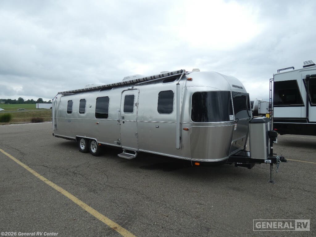 Used 2021 Airstream Classic 33FB available in North Canton, Ohio