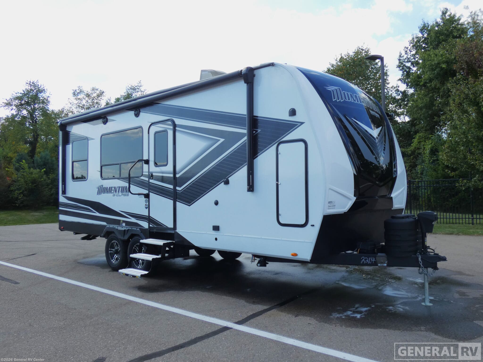 Used 2024 Grand Design Momentum 21G-01S available in North Canton, Ohio