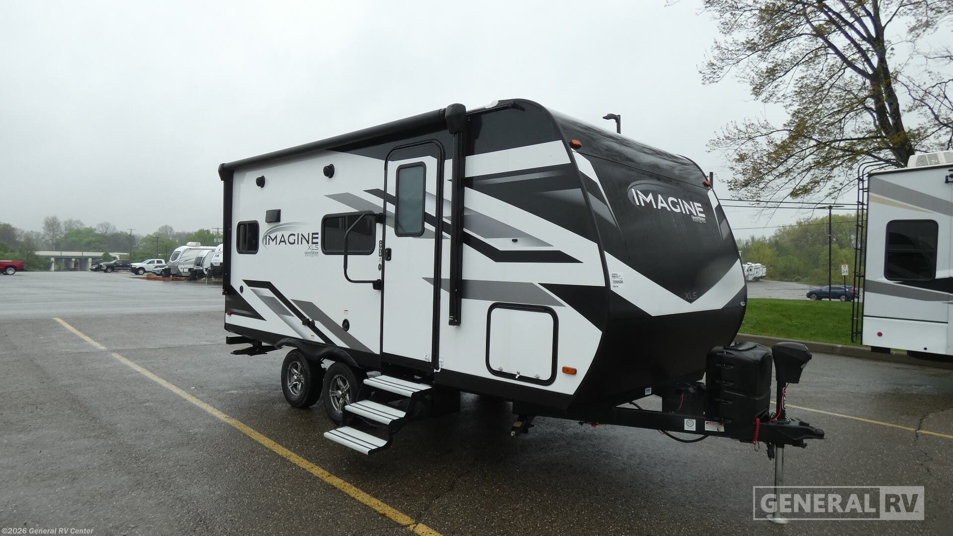 Used 2023 Grand Design Imagine XLS 17MKE available in North Canton, Ohio