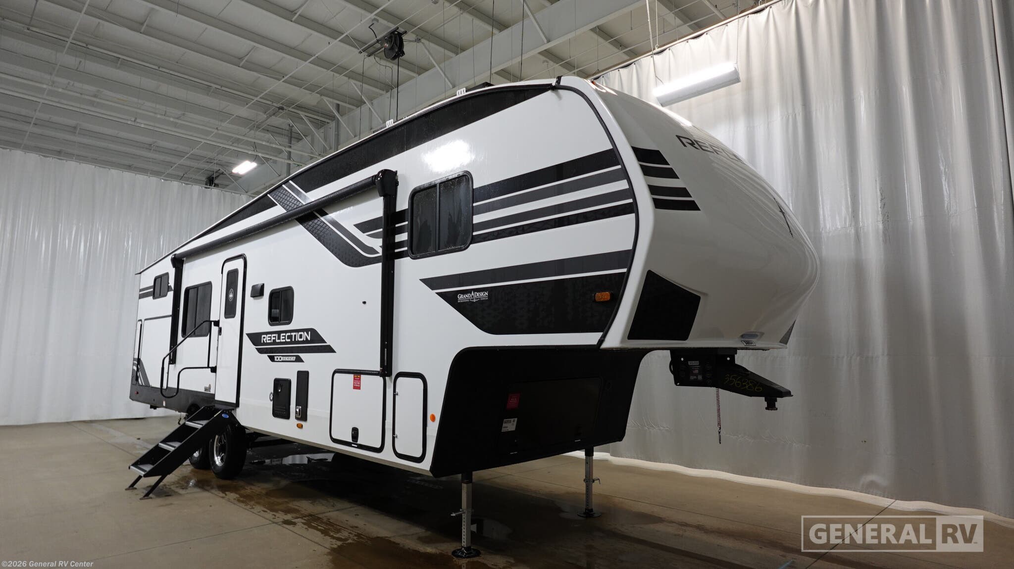 New 2026 Grand Design Reflection 100 Series 32BH available in North Canton, Ohio