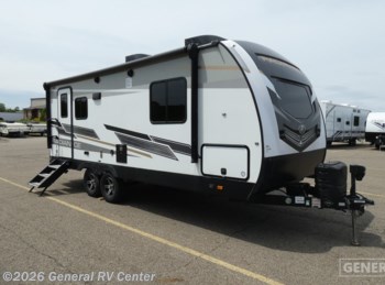 Used 2022 Cruiser RV Radiance 21RB available in North Canton, Ohio