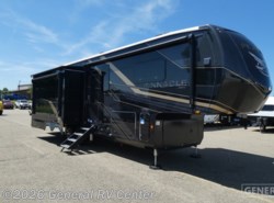 Used 2025 Jayco Pinnacle 32RLTS available in North Canton, Ohio