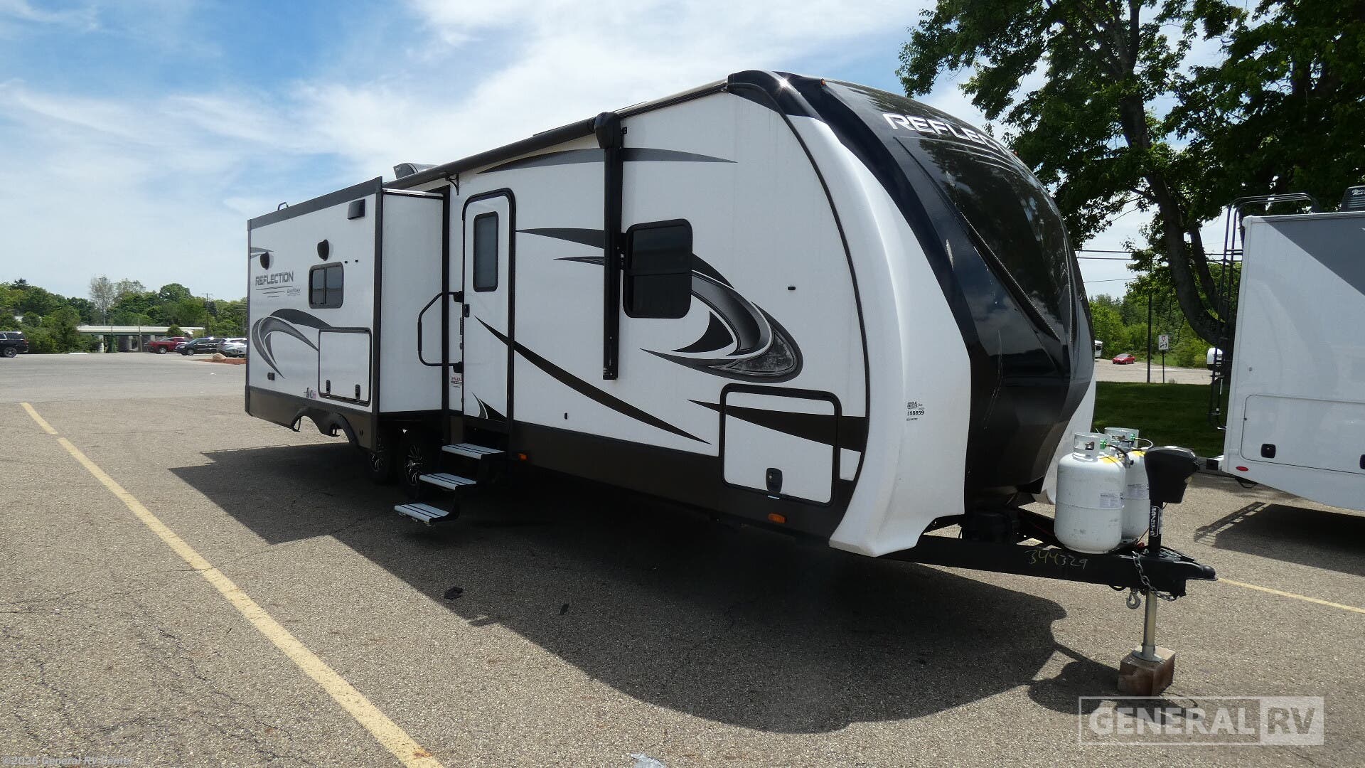 Used 2023 Grand Design Reflection 297RSTS available in North Canton, Ohio