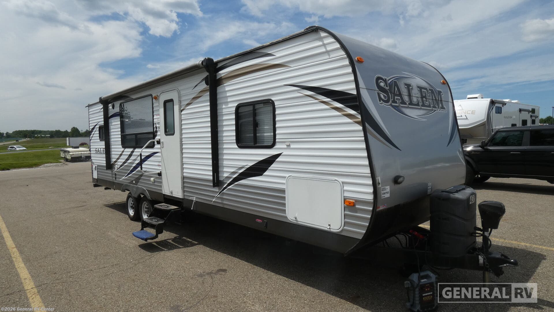 Used 2014 Forest River Salem 27RKSS available in North Canton, Ohio