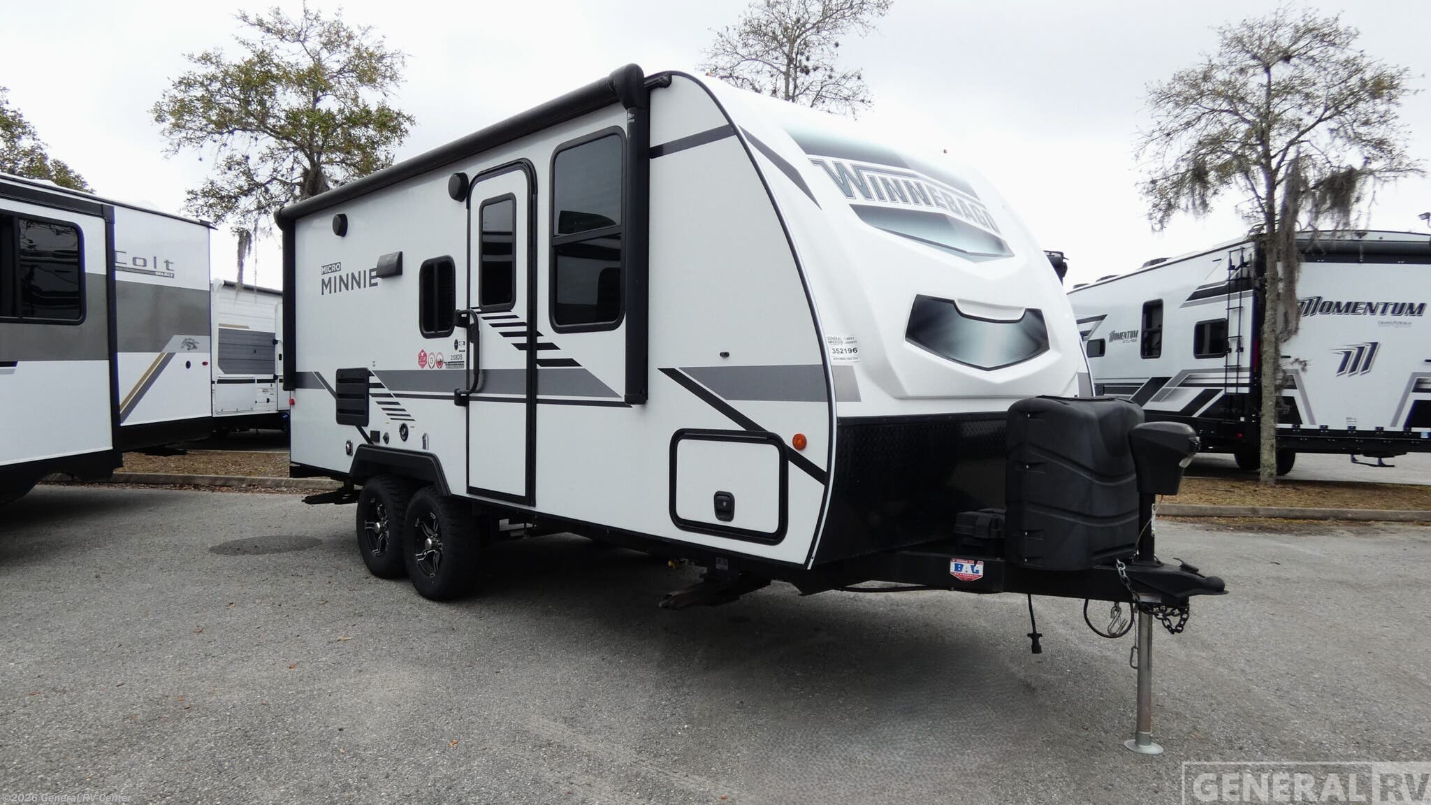 Used 2021 Winnebago Micro Minnie 2108DS available in Orange Park, Florida
