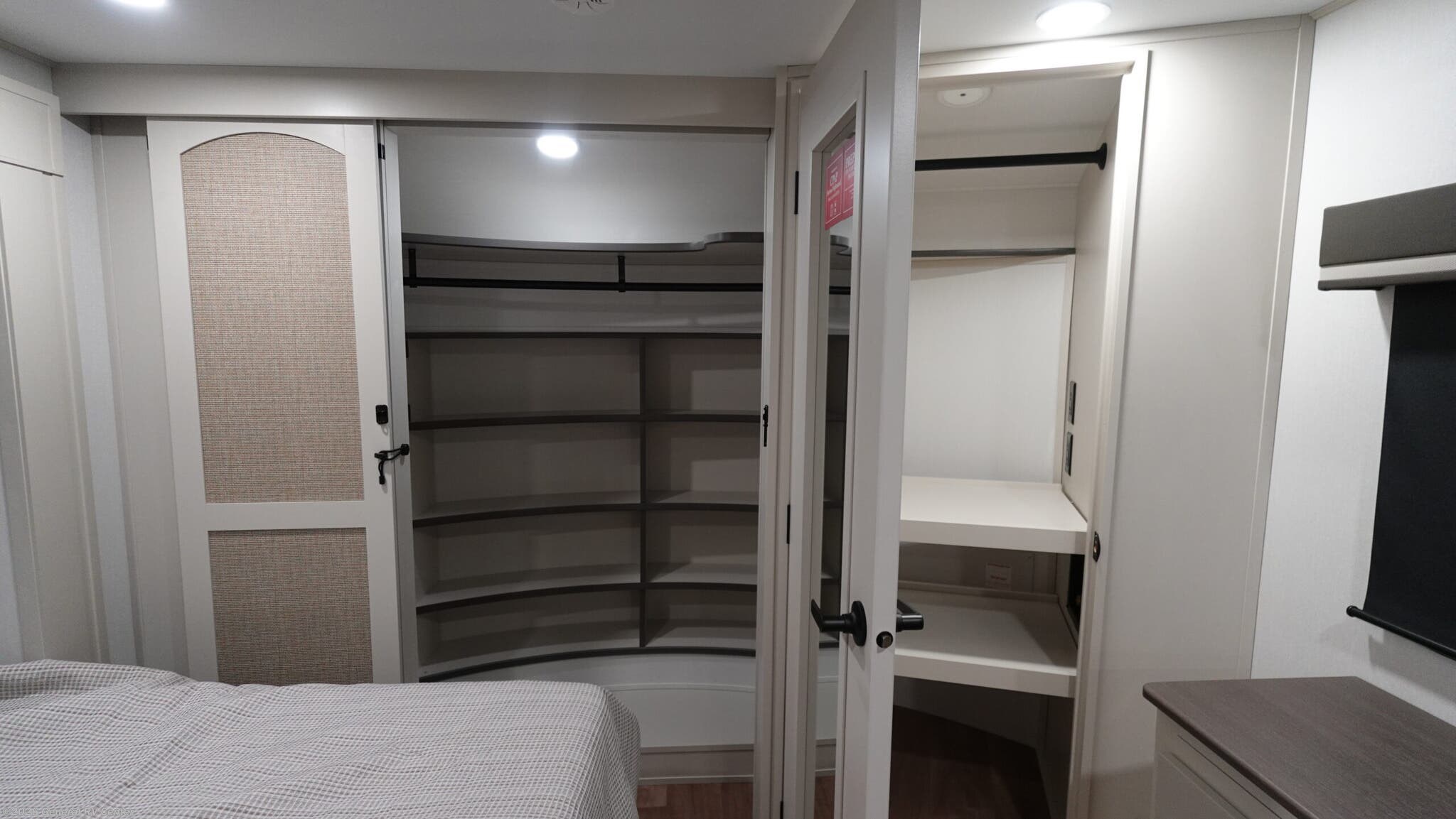 New 2026 East to West Entrada 2950OK available in Orange Park, Florida