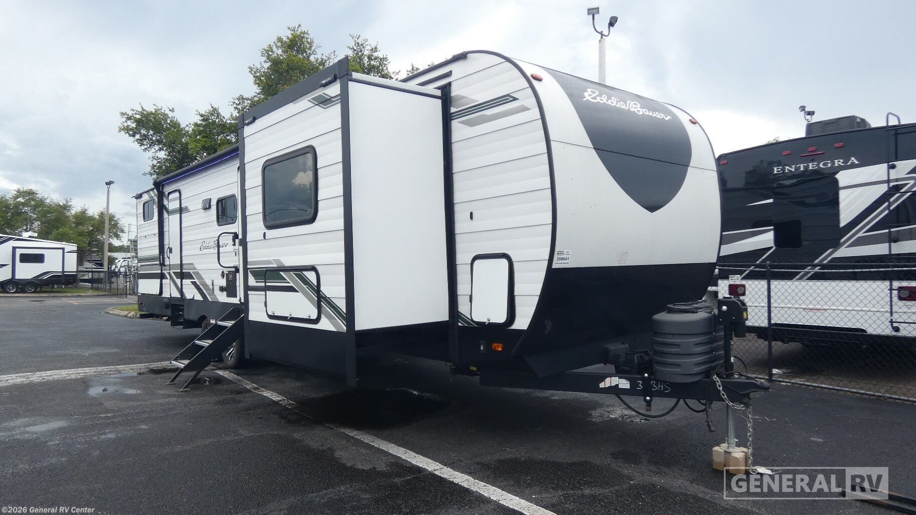 Used 2024 Heartland Eddie Bauer 34BHS available in Orange Park, Florida