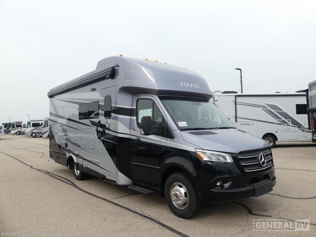 New 2026 Tiffin Wayfarer 25XRW available in Huntley, Illinois