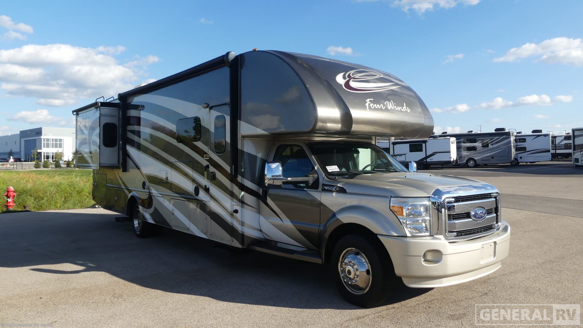 Used 2016 Thor Motor Coach Four Winds Super C 35SK available in Huntley, Illinois