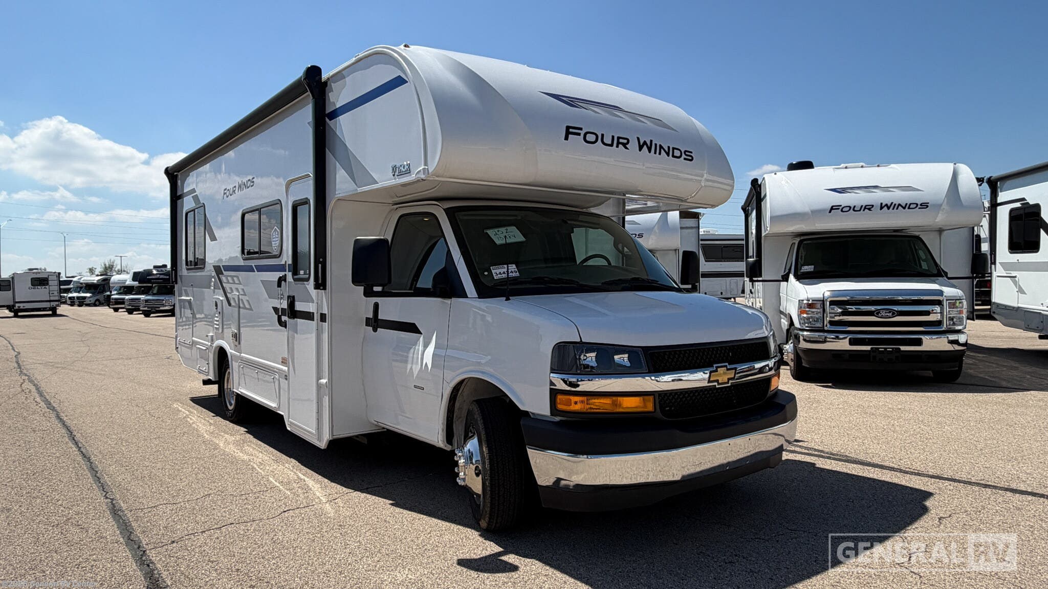 New 2026 Thor Motor Coach Four Winds 25Z available in Huntley, Illinois