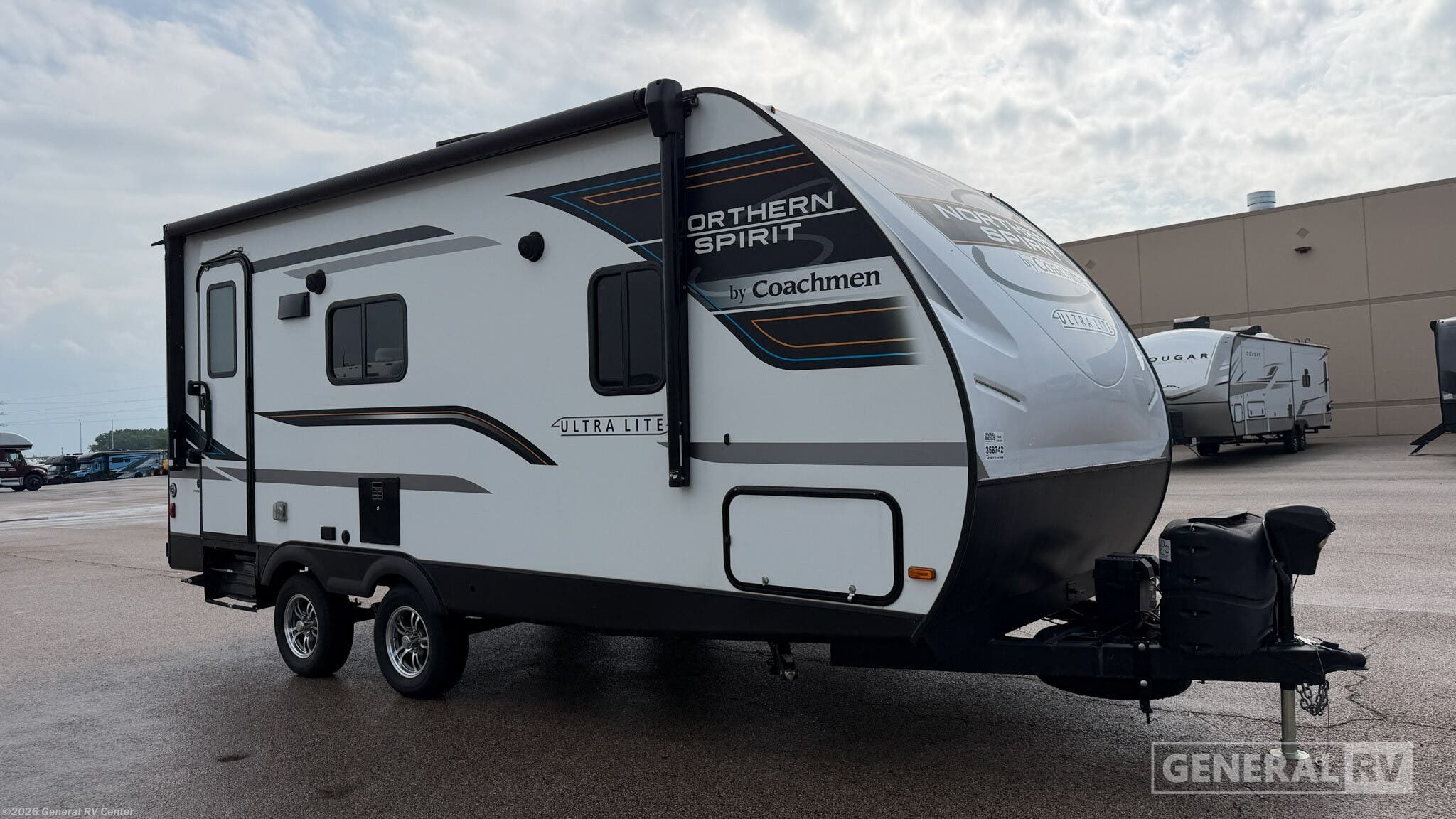 Used 2023  Coachmen Spirit 1943RB by Coachmen from General RV Center in Huntley, IL