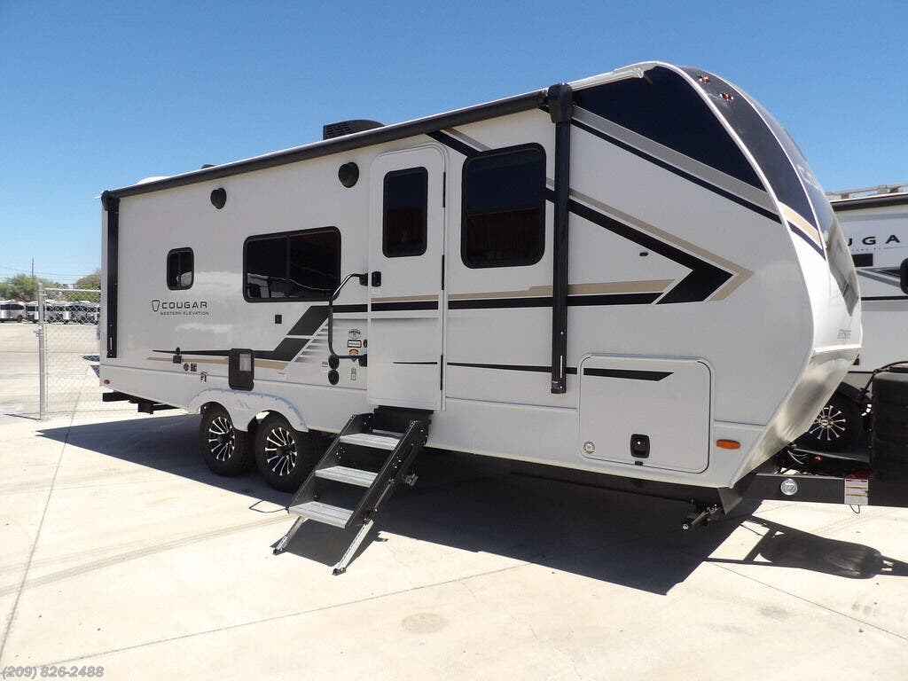 New 2026  Keystone Cougar Half-Ton 22MLSWE by Keystone from Toscano RV in Los Banos, CA