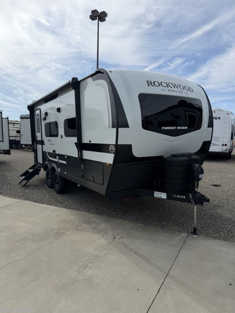 New 2026  Forest River Rockwood Mini Lite 2109S by Forest River from Toscano RV in Los Banos, CA