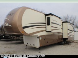 Used 2014 Dynamax Corp Trilogy 37FB available in Clyde, Ohio