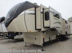  Used 2022 Jayco Pinnacle 36SSWS available in Clyde, Ohio